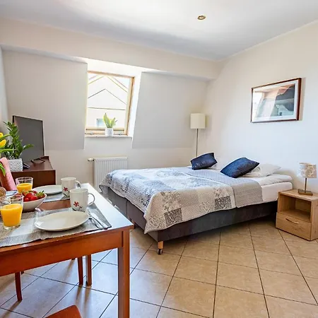 Perla Διαμέρισμα Ούστκα